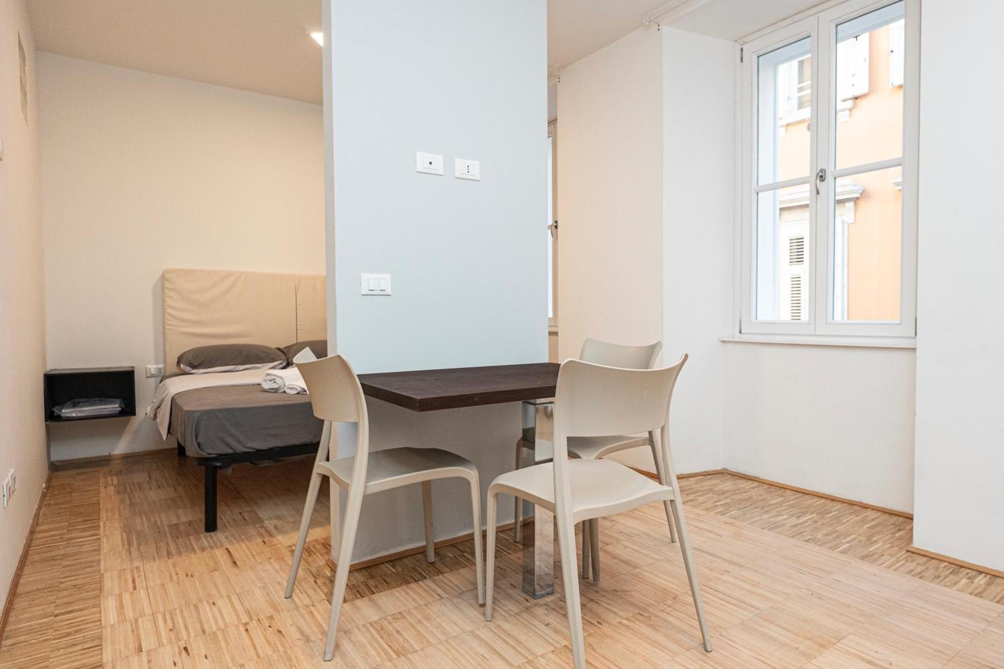 Hurban Apartments Venezian Trieste Exterior foto