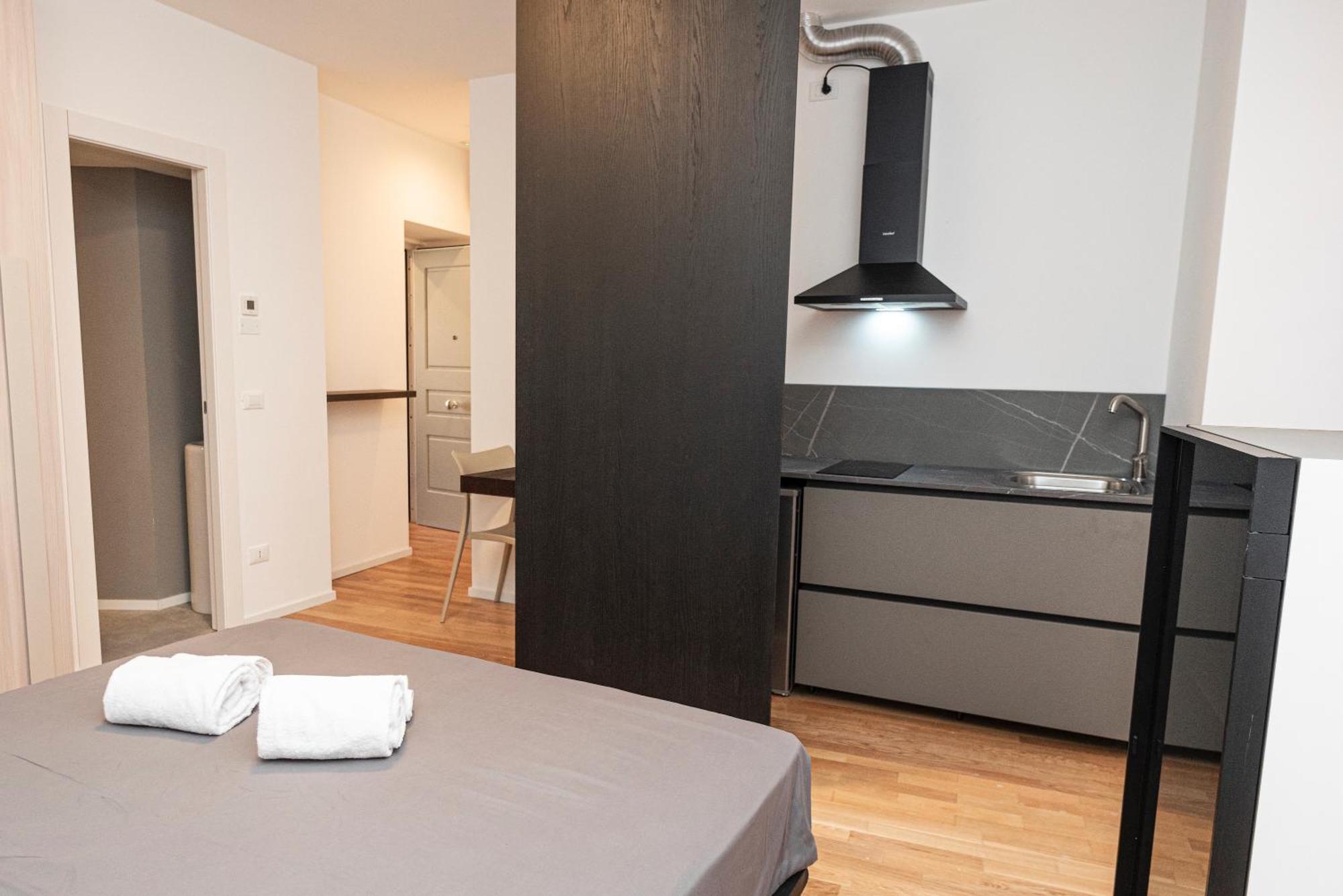 Hurban Apartments Venezian Trieste Exterior foto